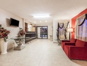 Super 8 By Wyndham Arlington East Hotel Интериор снимка