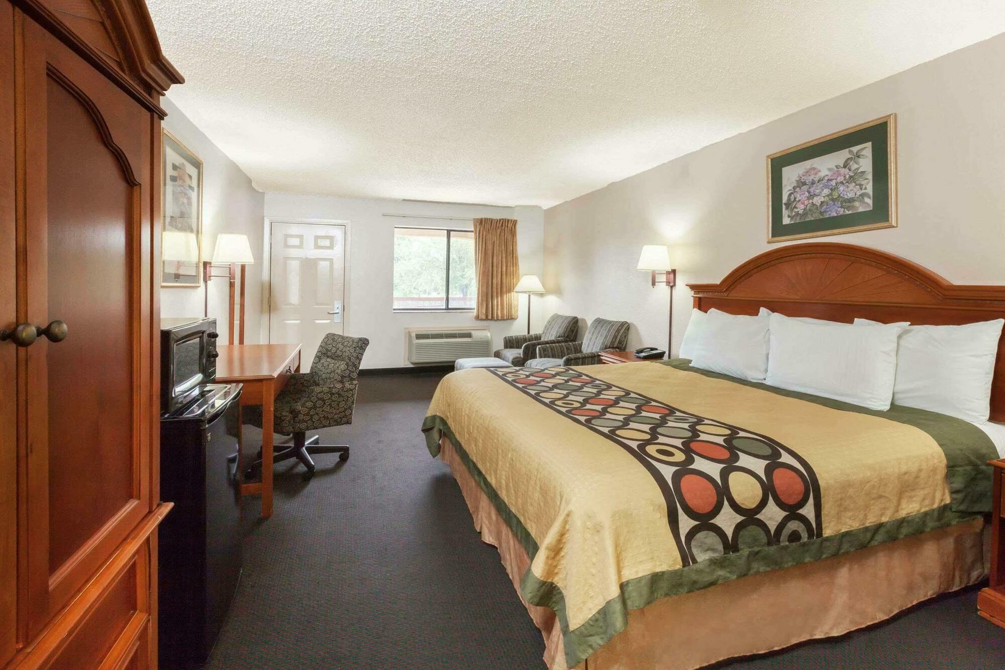 Super 8 By Wyndham Arlington East Hotel Екстериор снимка